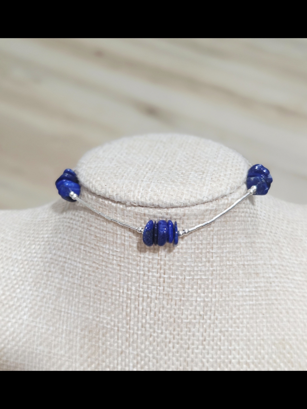 Elegant Blue Lapis Lazuli Bead Silver Bracelet